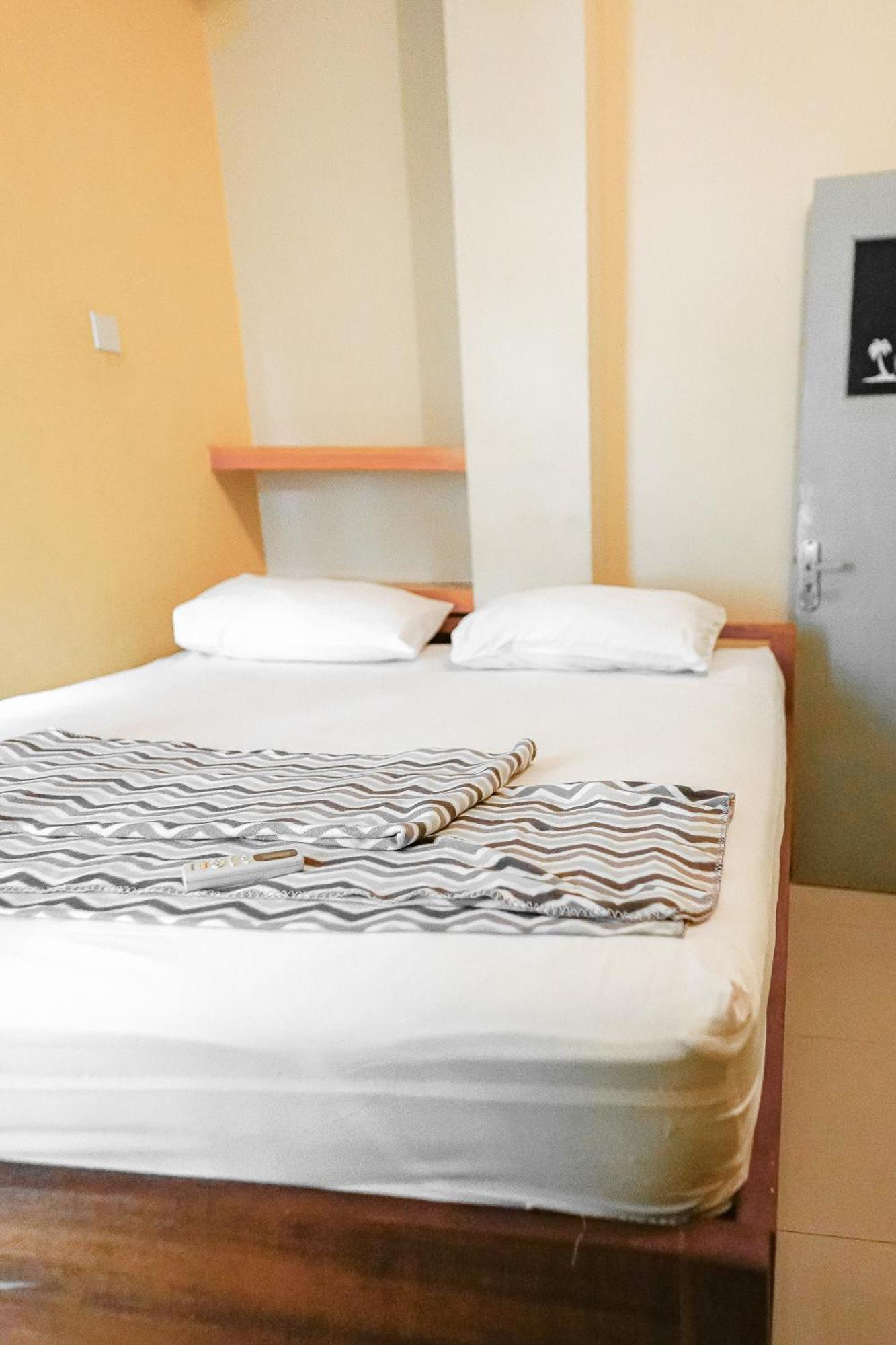 Kokos Hostel Padang City מראה חיצוני תמונה